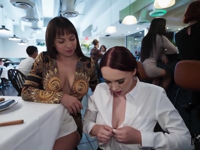 Xnxx queen babes taking drag