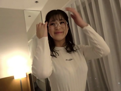 Xnxx   435mfc-010　おっぱいがものすごい盛り上がりをみせる。これはエロイ…下乳 