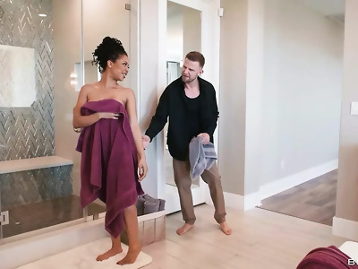 Xnxx noir brother-in-law handsy kira