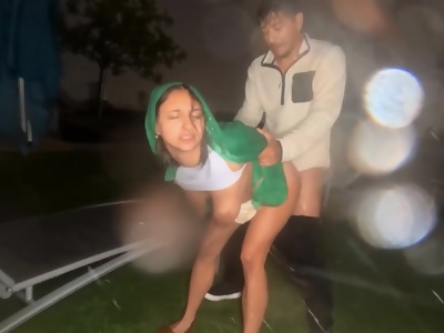 Xnxx dans fais je prendre